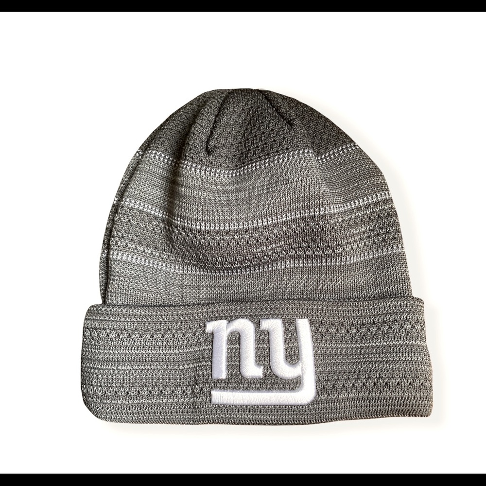 New York Giants gray fleece-lined beanie hat
